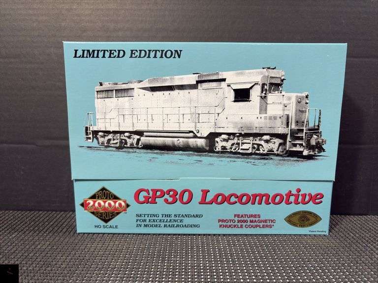 Proto 2000 Series GP30 Locomotive - D&RGW 3010 - HO Scale