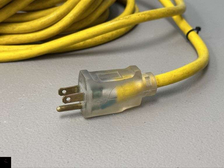 Heavy Duty Extension Cord - length unknown