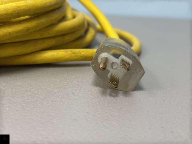 Heavy Duty Extension Cord - length unknown