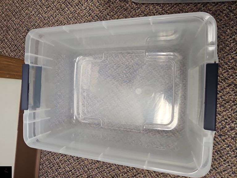 Three Project Source 15 qt storage totes with lids