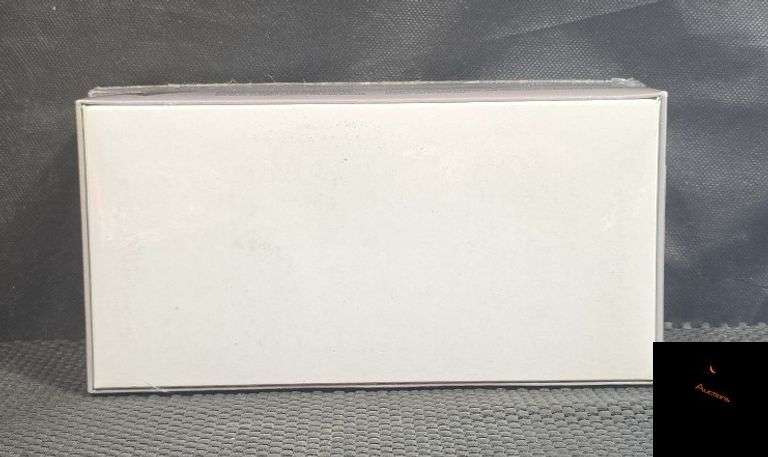Two HO Scale Proto 2000 Series 4427 PS2-CD High-Side Covered Hopper Plastic Model Kits