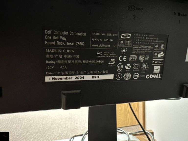 Dell 20" Monitor Model 2001FP