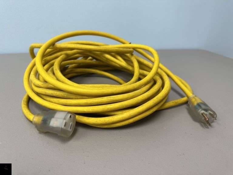 Heavy Duty Extension Cord - length unknown
