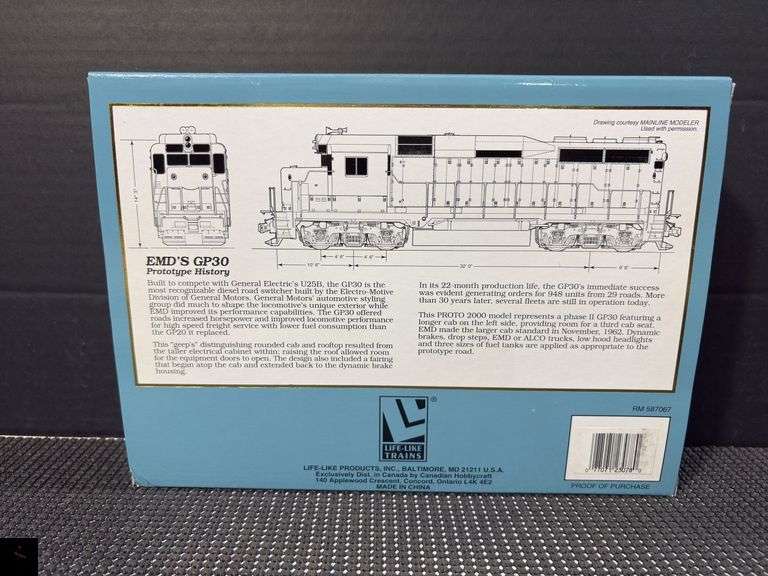 Proto 2000 Series HO Scale GP30 Locomotive BN 2250