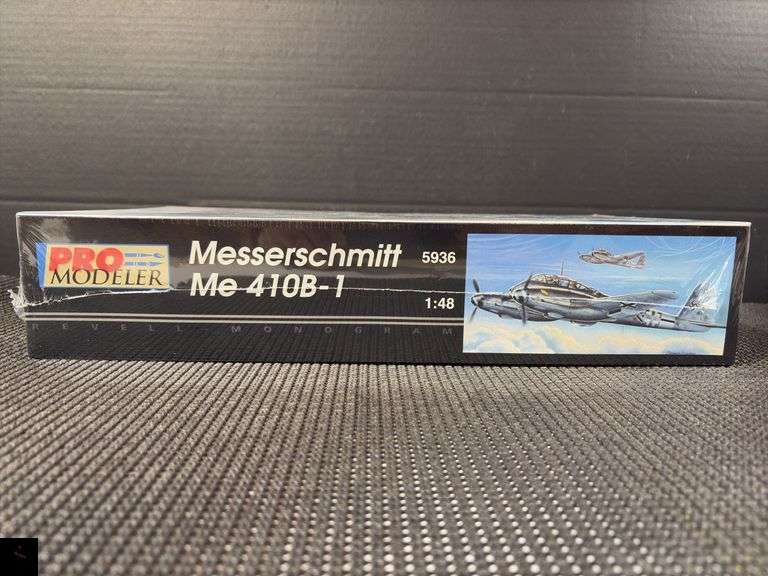 Revell Monogram Pro Modeler Messerschmitt Me 410B-1 1:48 Scale Model Kit #5936 Factory Sealed