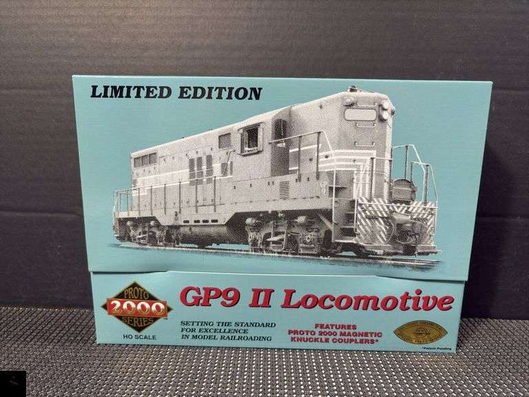 Proto 2000 Series GP9 II HO Scale Locomotive, WM 29
