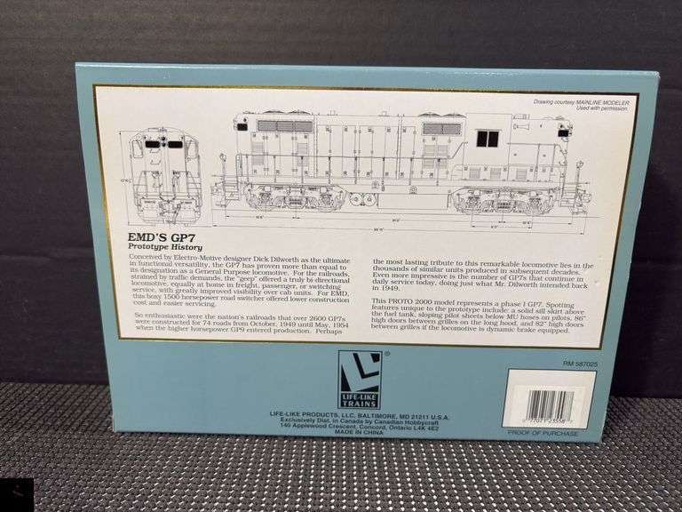 Proto 2000 Series GP7 Locomotive CB&Q #209 - HO Scale
