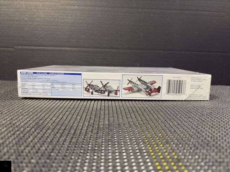 Monogram Twin Mustang F-82G 1:72 Scale Model Kit #85-5257