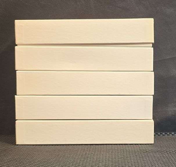 HO Scale InterMountain Railway Boxcars - Lot of 5
