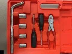 Roadside Vehicle Emergency Kit