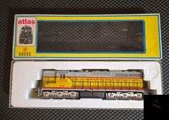 Atlas HO Gauge SD24 No. 7002 Diesel Locomotive Union Pacific #416 in Box