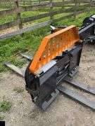 2025 Wolverine Skid Steer Hydraulic Adjustable Pallet Fork