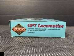Proto 2000 Series GP7 Locomotive - NYC 5804 w/ Steam Generator