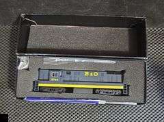 Bachmann Spectrum HO FM H16-44 Baby Trainmaster Diesel B&O #9744 Locomotive