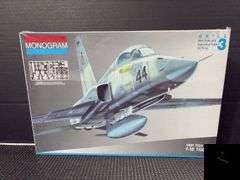 Monogram 1:48 High Tech F-5E Tiger II Model Kit #5470 Sealed