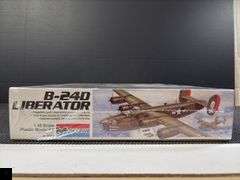 Monogram B-24D Liberator 1/48 Scale Model Kit #5604 Factory Sealed