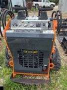 Landhero LDH-T460 Mini Skid Steer Loader