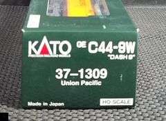 Kato GE C44-9W Locomotive - Union Pacific #37-1309
