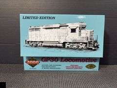 Proto 2000 Series GP30 Locomotive - D&RGW 3005 (HO Scale)