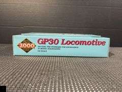 Proto 2000 Series GP30 Locomotive SP 5017 - Item 23122