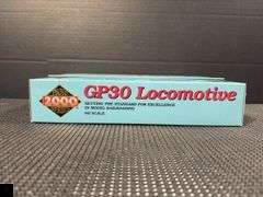 Proto 2000 Series GP30 Locomotive AT&SF 3233