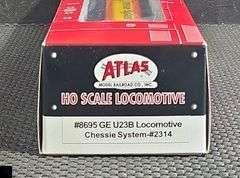 Atlas GE U23B Chessie System #2314 HO Scale Locomotive in Box