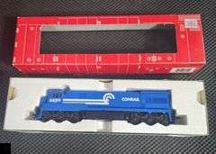Atlas HO Scale U36C Conrail Locomotive #6889 in Box