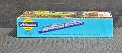 Athearn HO Scale Burlington Northern SW1000 Powered Locomotive #3931