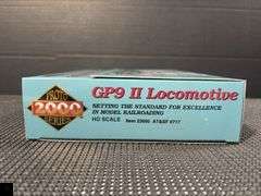 Proto 2000 Series GP9 II Locomotive AT&SF 717