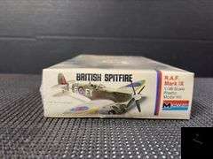 Monogram British Spitfire R.A.F. Mark IX 1/48 Scale Model Kit Sealed 1973
