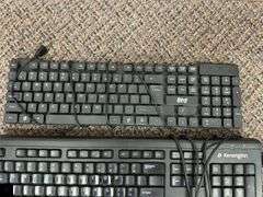 Three wired keyboards, two wireless keyboards, a wired mouse and a wireless mouse