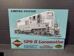 Proto 2000 Series GP9 II Locomotive WP 731