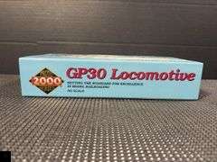 Proto 2000 Series HO Scale GP30 Locomotive BN 2250