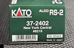 Kato Alco RS-2 HO Scale Locomotive - New York Central #8219