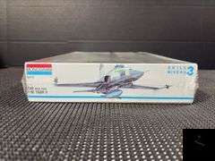 Monogram 1:48 High Tech F-5E Tiger II Model Kit #5470 Sealed
