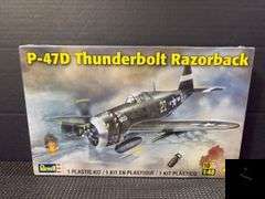 Revell P-47D Thunderbolt Razorback 1:48 Scale Model Kit #85-5261 Factory Sealed