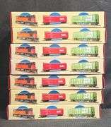 Walthers HO Scale Model Train Car Lot 7 Cars