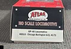 Atlas HO Scale Chicago Burlington & Q #173 GP-40 Locomotive, Item 8910