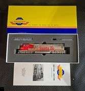 Athearn Genesis SD75M Santa Fe #2 Locomotive G6138