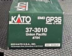 Kato EMD GP35 Locomotive Union Pacific #794