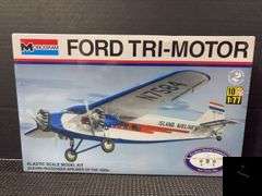 Monogram Ford Tri-Motor 1:77 Scale Plastic Model Kit