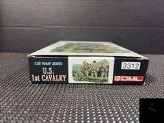 DML 1:35 U.S. 1st Cavalry 'NAM' Series Model Kit #3312