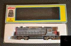 Atlas HO Gauge GP40 No. 7037 Cotton Belt #7602 Locomotive in Box