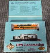 Proto 2000 Series GP9 Locomotive GN 728