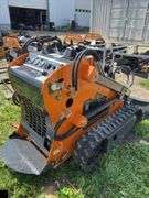 Landhero LDH-T460 Mini Skid Steer Loader