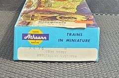 Athearn HO Scale Burlington Northern U30C Dummy Locomotive in Original Box