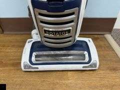 Shark Vacuum Cleaner