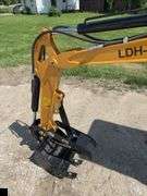 Landhero ME18 Mini Excavator