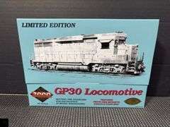 Proto 2000 Series GP30 Locomotive - AT&SF 3200 - HO Scale