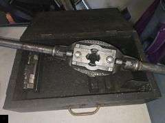 Bridgeport Tap and Die set No. 2 in case